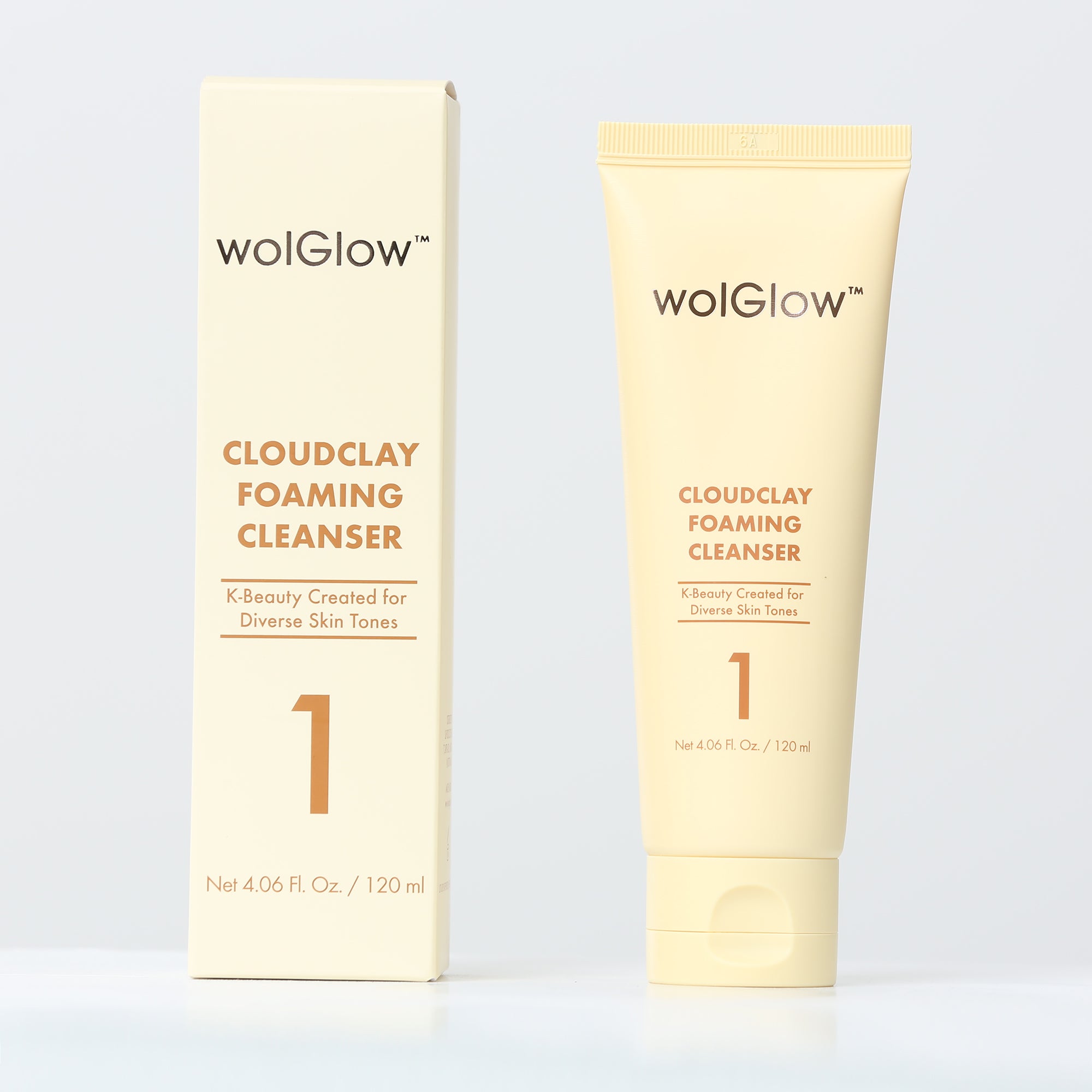 CLOUDCLAY FOAMING CLEANSER Secondary image